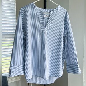 Vineyard Vines Light Blue Seersucker
Harbor Savannah Popover Tunic Top XL
